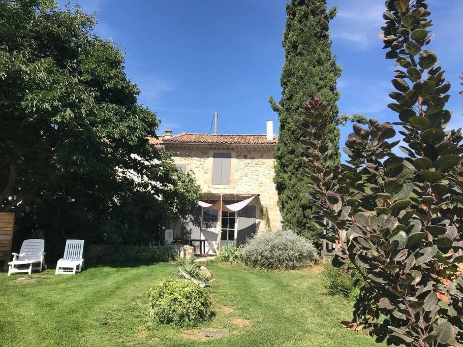 Les Tarraiettes Au Pied Du Luberon Lourmarin Exterior foto
